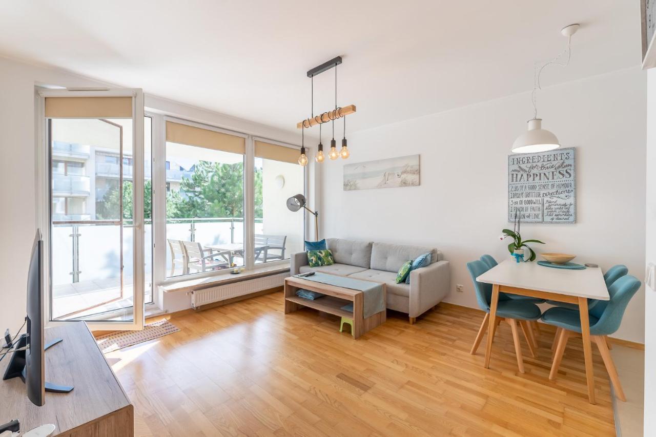 Apartamento Aqua Marina Plaza-Basen Miedzyzdroje Exterior foto