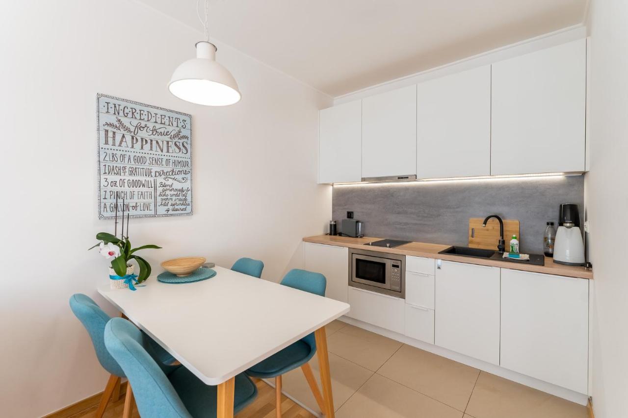 Apartamento Aqua Marina Plaza-Basen Miedzyzdroje Exterior foto