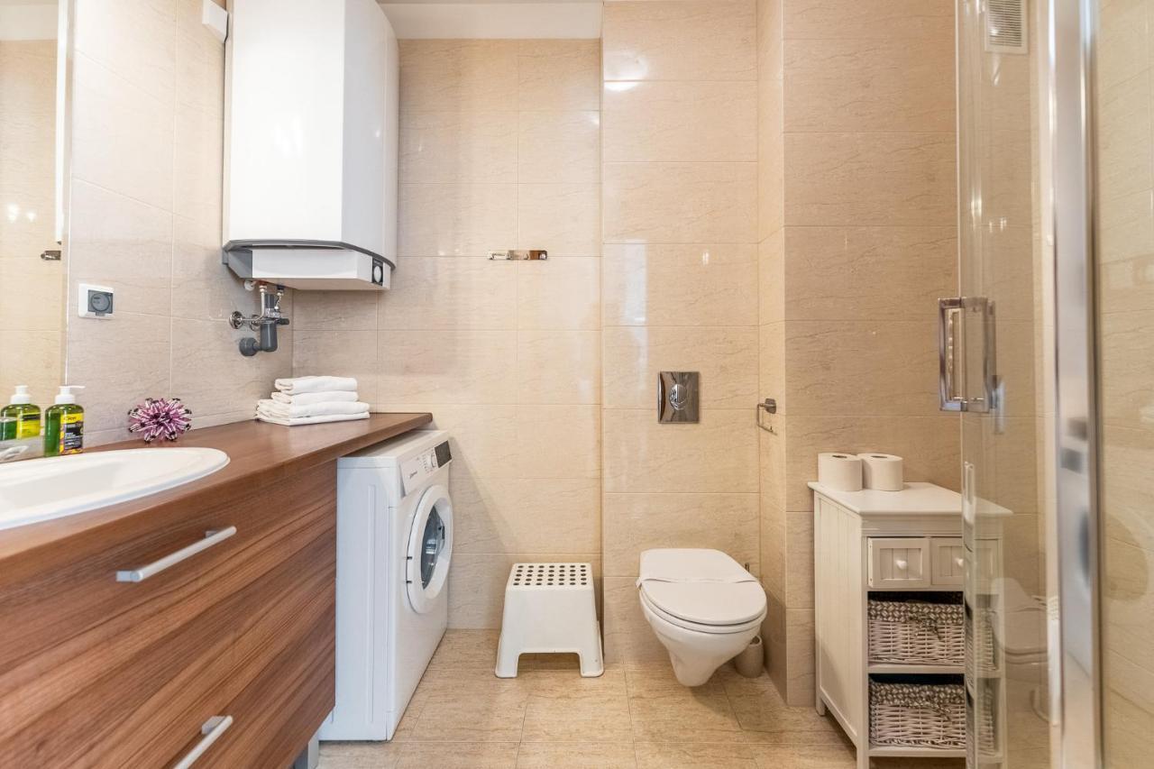 Apartamento Aqua Marina Plaza-Basen Miedzyzdroje Exterior foto